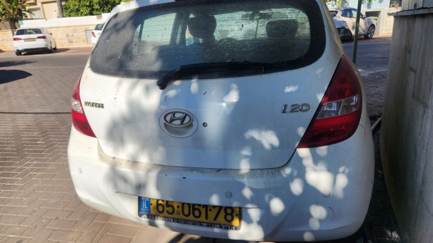 יונדאי i20