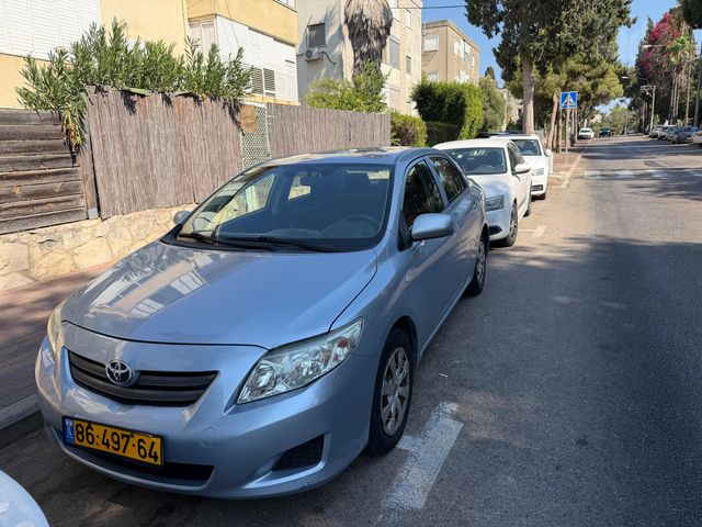 טויוטה קורולה