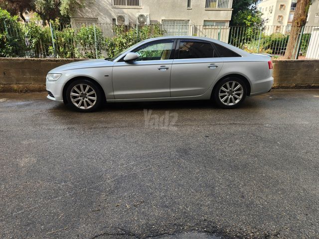אאודי A6