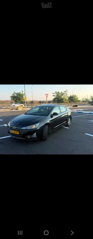 יונדאי אלנטרה