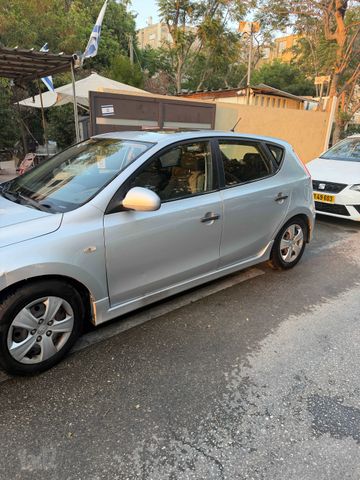 מודעת רכב יונדאי i30