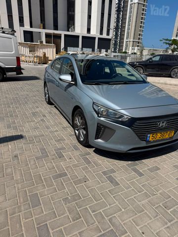 יונדאי איוניק