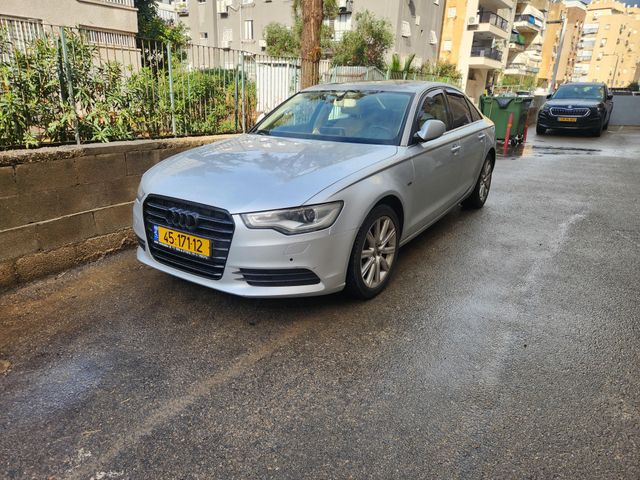 אאודי A6