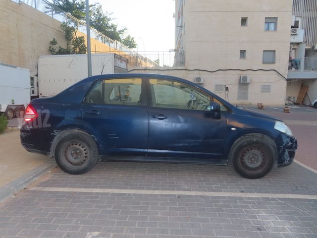 ניסאן טידה