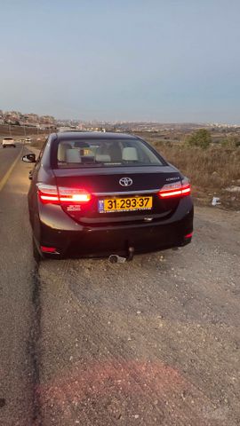 טויוטה קורולה