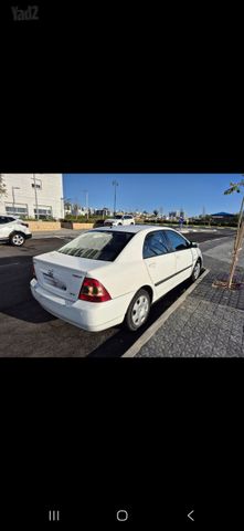 טויוטה קורולה