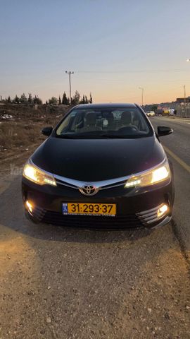 מודעת רכב טויוטה קורולה