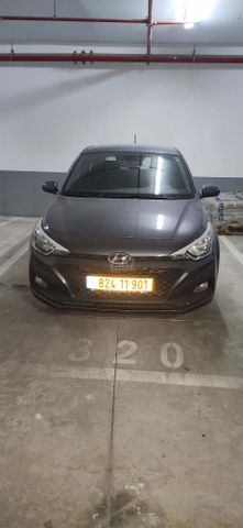 מודעת רכב יונדאי i20