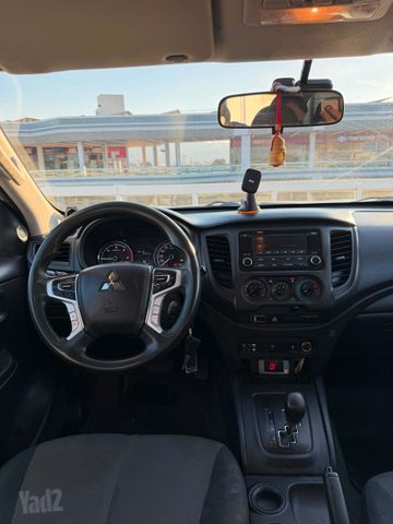 מיצובישי טרייטון / L200