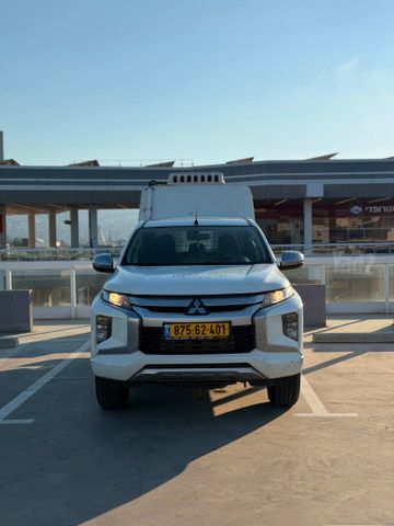 מיצובישי טרייטון / L200