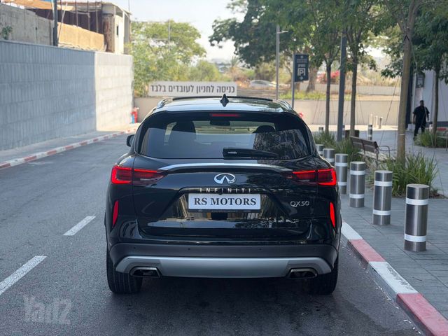 אינפיניטי QX50