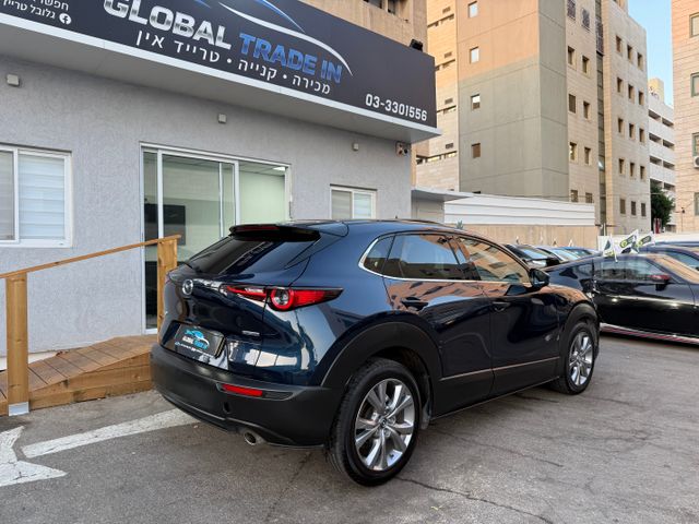 מאזדה CX-30