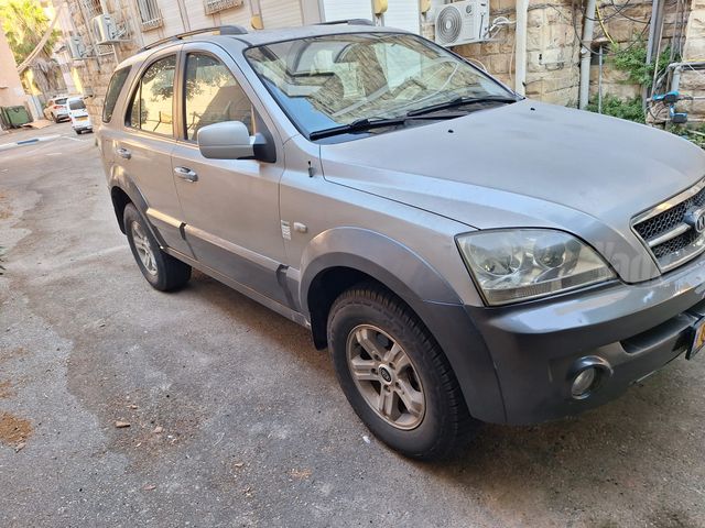 קיה סורנטו