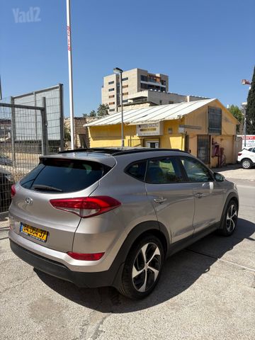 יונדאי טוסון