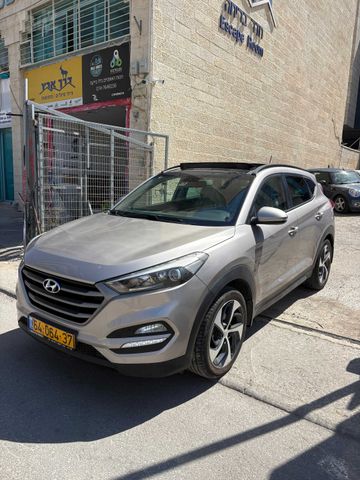 יונדאי טוסון