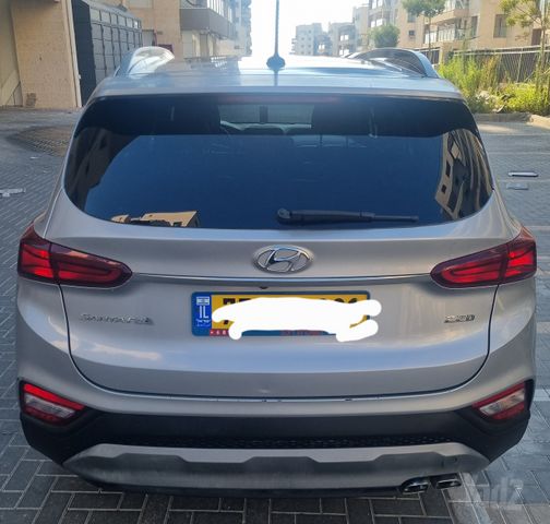 יונדאי סנטה פה