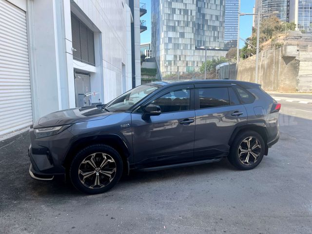 טויוטה RAV4