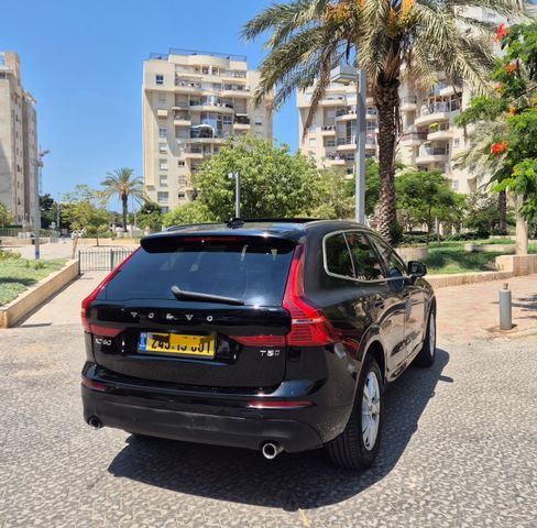 וולוו XC60