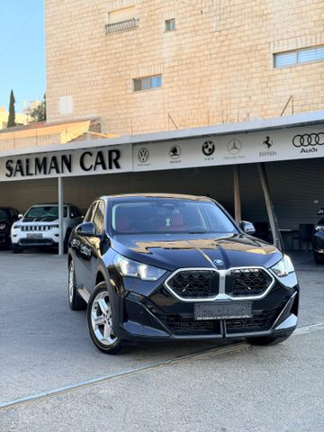ב מ וו X2