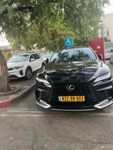לקסוס RX