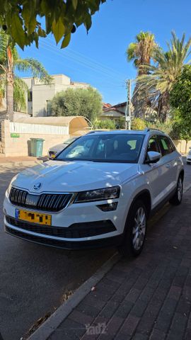 סקודה קארוק