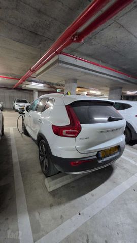 מודעת רכב וולוו XC40