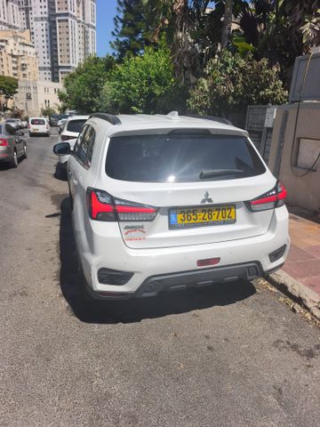 מיצובישי ASX
