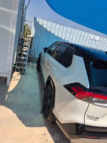 טויוטה RAV4