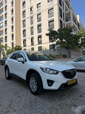 מודעת רכב מאזדה CX-5