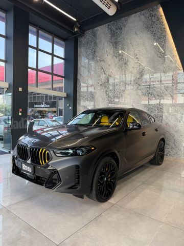 ב מ וו X6