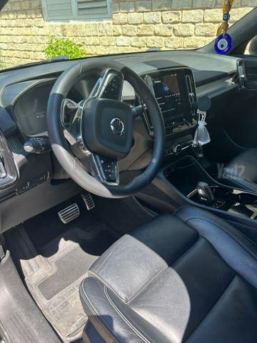 וולוו XC40