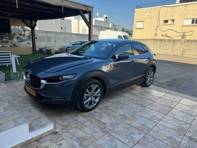 מאזדה CX-30