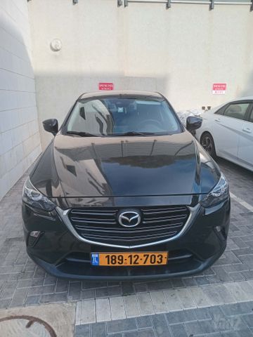 מודעת רכב מאזדה CX-3