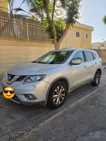ניסאן אקס טרייל