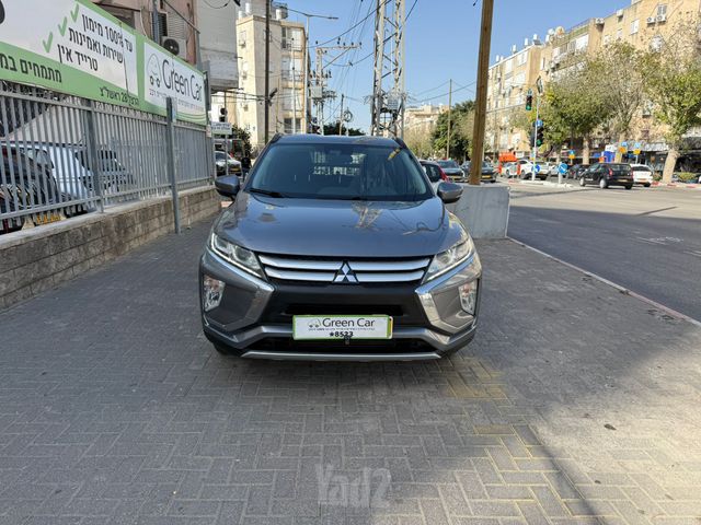 מיצובישי אקליפס קרוס