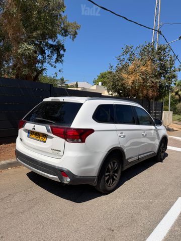 מודעת רכב מיצובישי אאוטלנדר