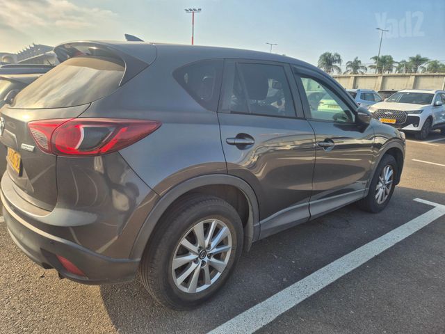 מודעת רכב מאזדה CX-5