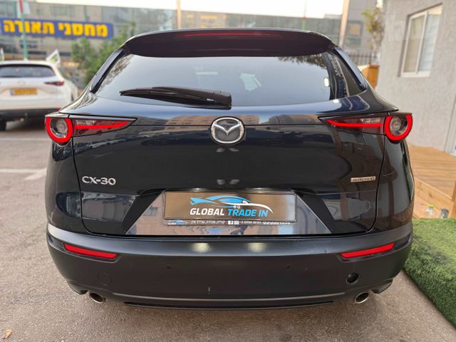 מאזדה CX-30