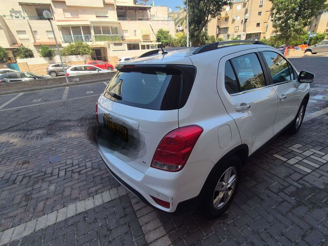 שברולט טראקס