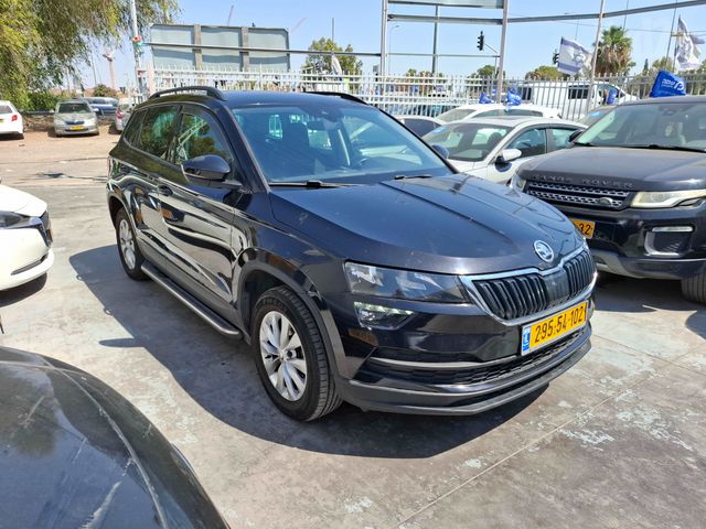 סקודה קארוק