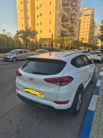 מודעת רכב יונדאי טוסון