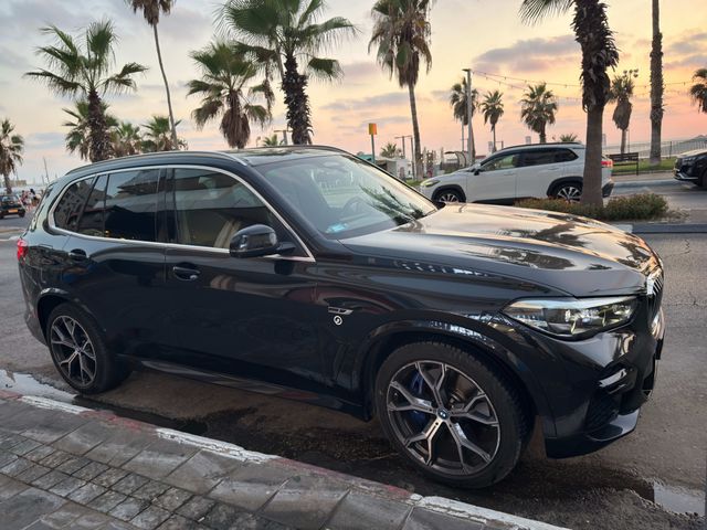 ב מ וו X5