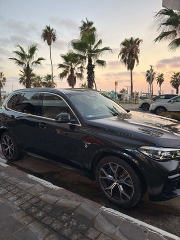 ב מ וו X5
