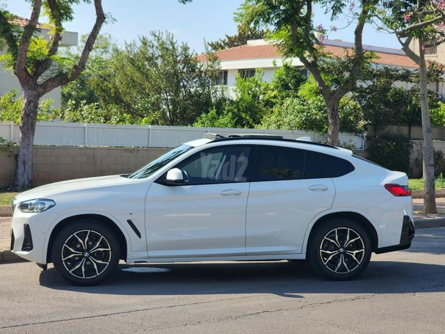 ב מ וו X4