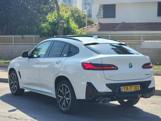 ב מ וו X4