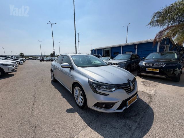 רנו מגאן
