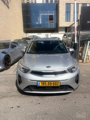 מודעת רכב קיה סטוניק