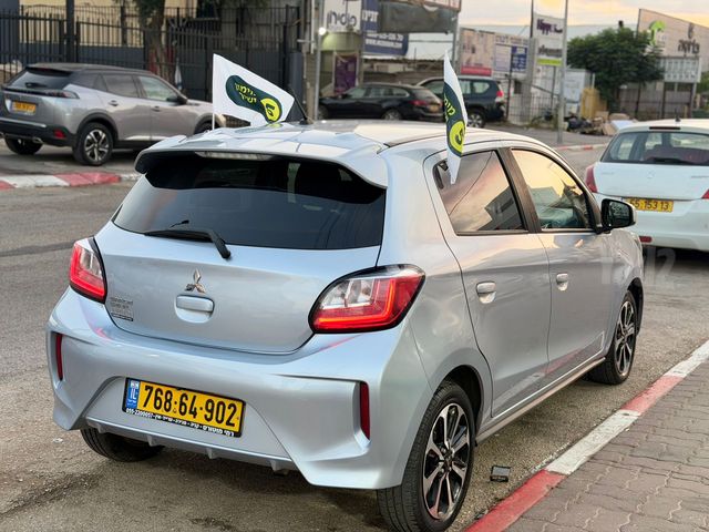 מיצובישי ספייס סטאר