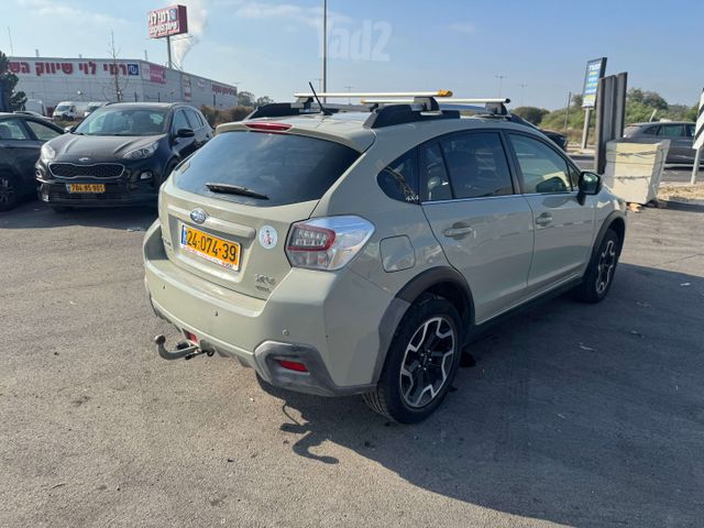 סובארו XV