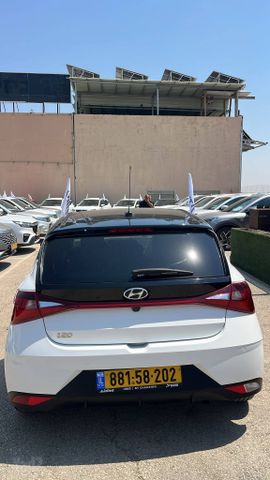 יונדאי i20